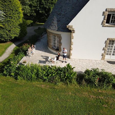 Crown Roads Bed and Breakfast Le Faouët Exteriör bild