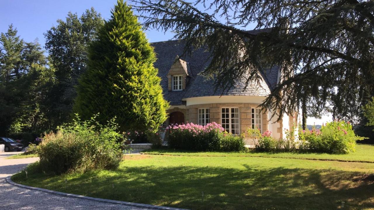 Crown Roads Bed and Breakfast Le Faouët Exteriör bild